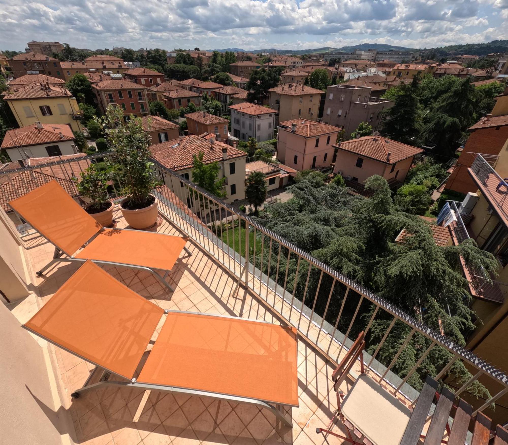 Bellavista Panoramic Terrace Appartamento Con Terrazza Zona Sant Orsola بولونيا المظهر الخارجي الصورة