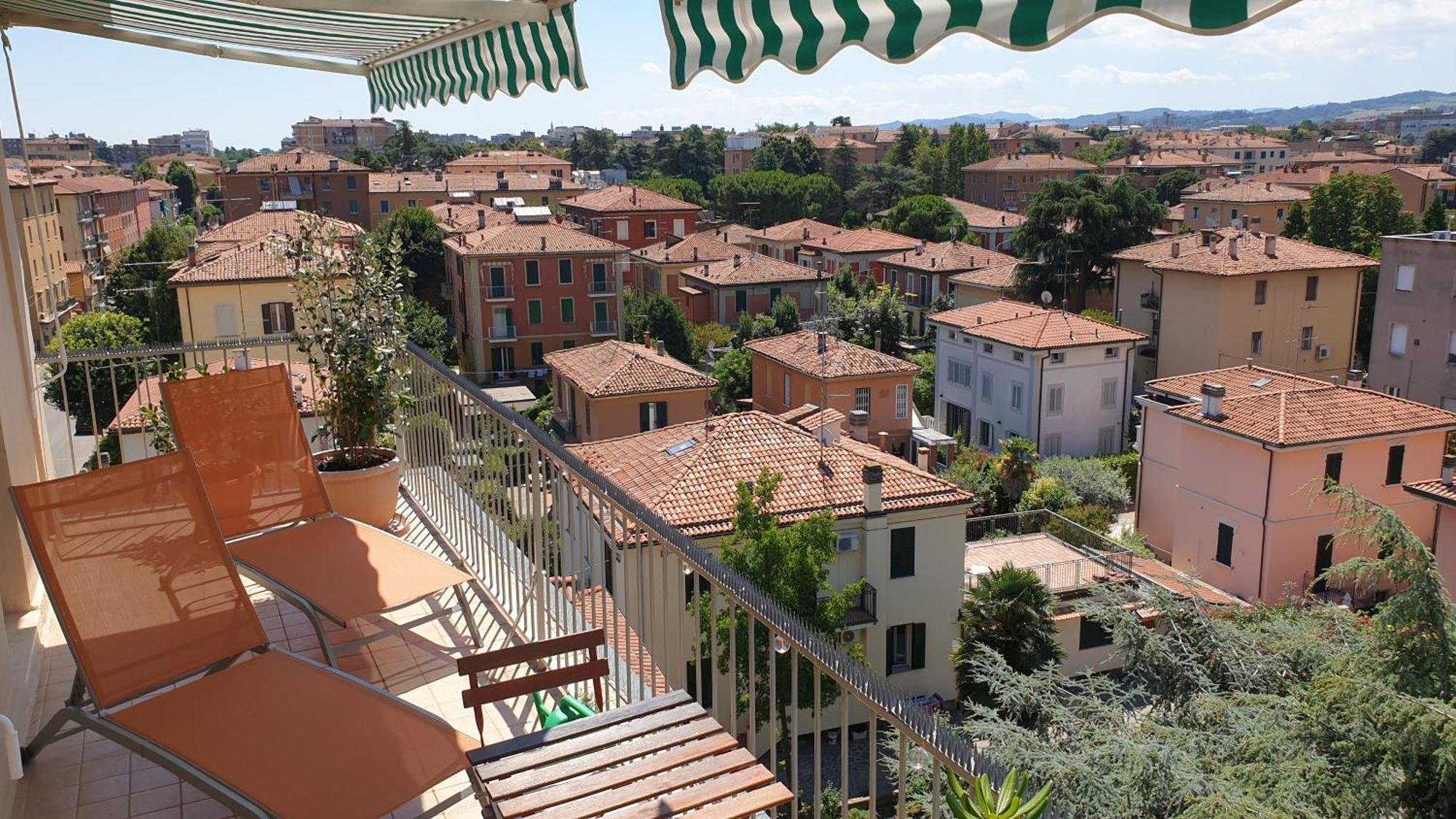 Bellavista Panoramic Terrace Appartamento Con Terrazza Zona Sant Orsola بولونيا المظهر الخارجي الصورة